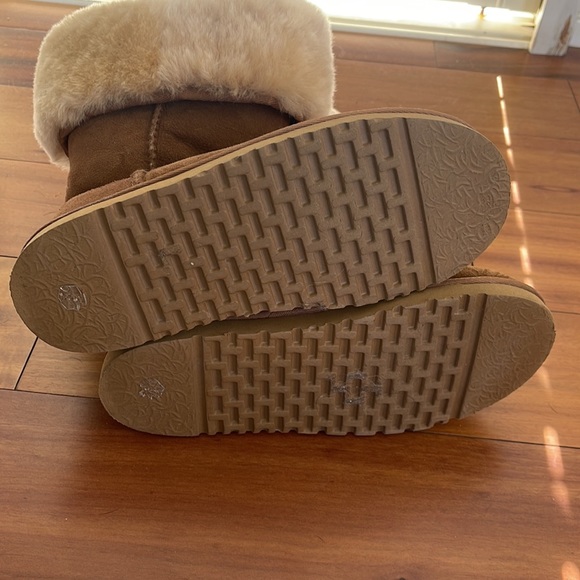 Cozie Steps Genuine sheepskin boots 7 - Picture 8 of 8